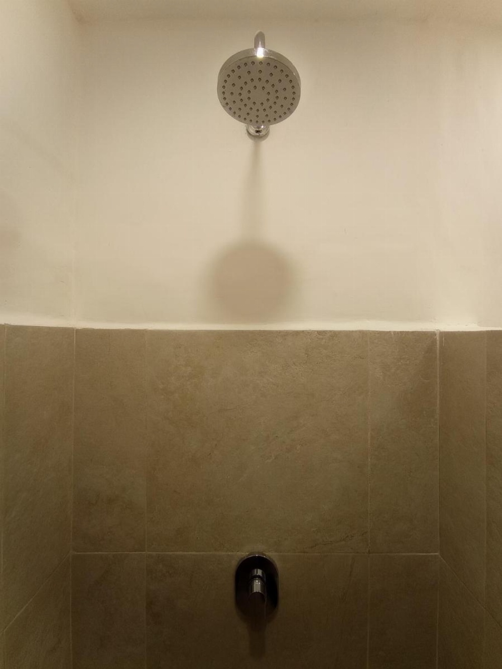 Room image 5